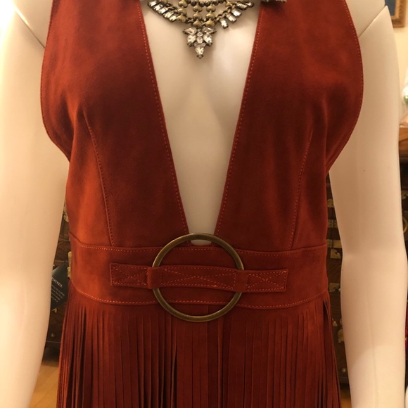 NEVER WORN ORANGE SUEDE DEEP V NECK DRESS WFRINGES - Picture 5 of 7